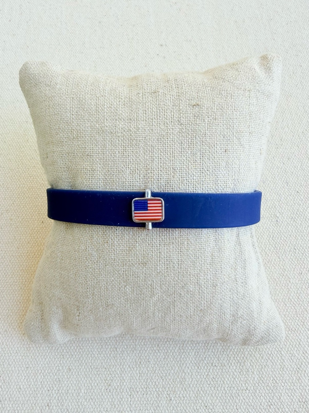 *Silicone Bracelet Charm Set* KEEP COLLECTIVE Retired USA Flag